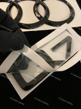 Load image into Gallery viewer, Q7 Gloss Black Full Badges Set For Audi Q7 4M 2016-2024 Exclusive Pack