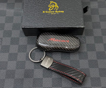 Load image into Gallery viewer, Premium Carbon Fiber Key Fob Cover Case Keyring Pack Compatible For Porsche Macan Key Fob Exclusive Edition