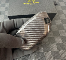 Load image into Gallery viewer, Premium Genuine Carbon Fiber Key Fob Cover For BMW New X5 X6 X7 New Generation Key Exclusive Made