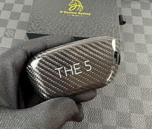 Load image into Gallery viewer, Premium Genuine Carbon Fiber Key Fob Cover Case For BMW New G60 520i 540d i5 New Generation Key Exclusive Made