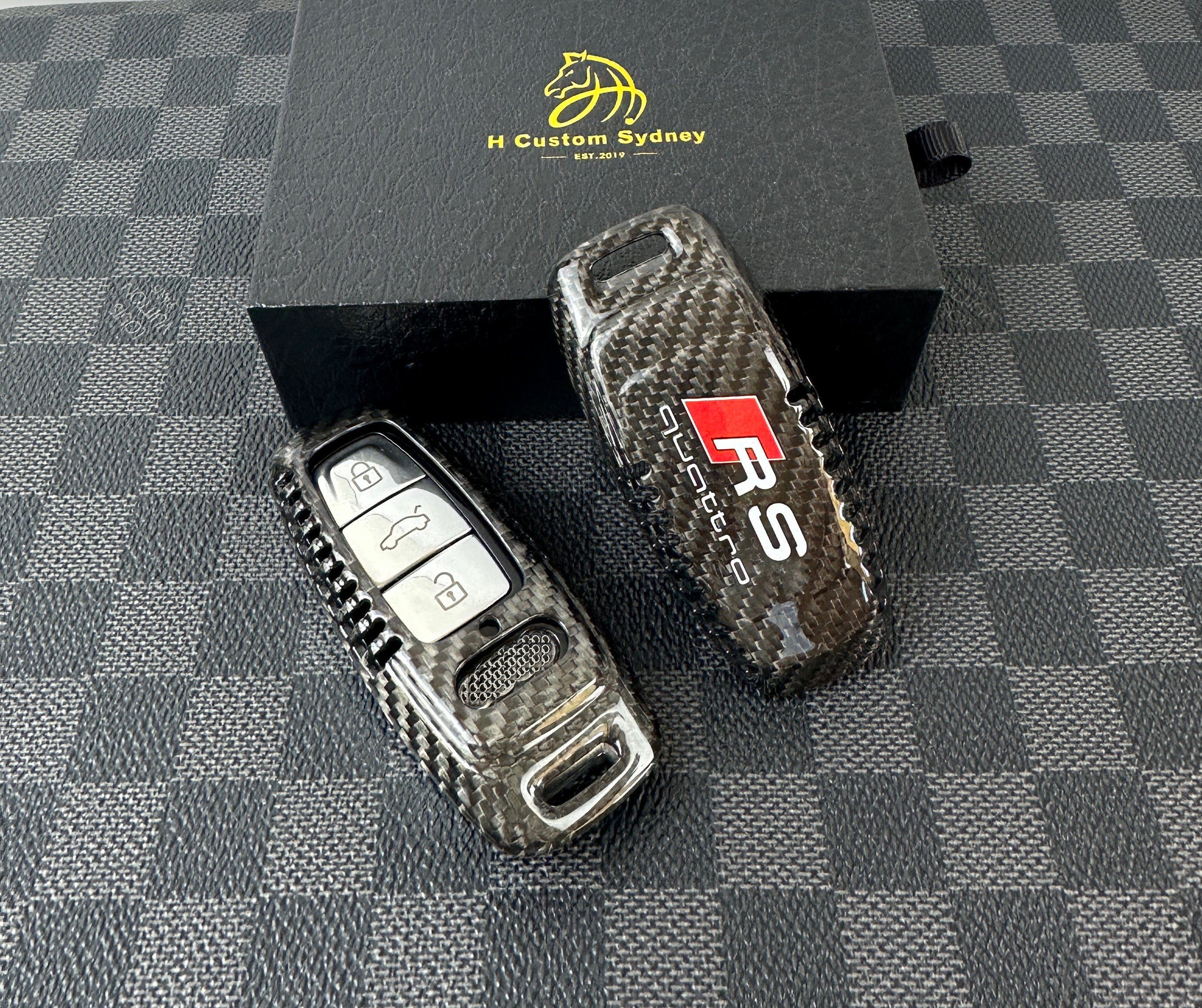 Key Fob Cover With Keychain Fits For Audi R8 Martinique