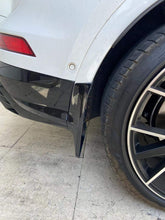 Load image into Gallery viewer, SQ5 Bumper bar Diffuser Exhaust Tips For Audi Q5 SQ5 FY 2017-2020