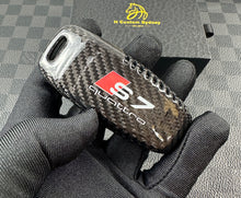 Load image into Gallery viewer, Luxury Genuine Carbon Fiber Key Cover Keyring Package for Audi S7 New C8 Models Custom Made Exclusive Gift
