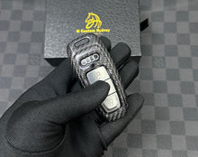 Load image into Gallery viewer, Premium Carbon Fiber Key Case Fit For Audi RS6 GT Limited Performance Edition
