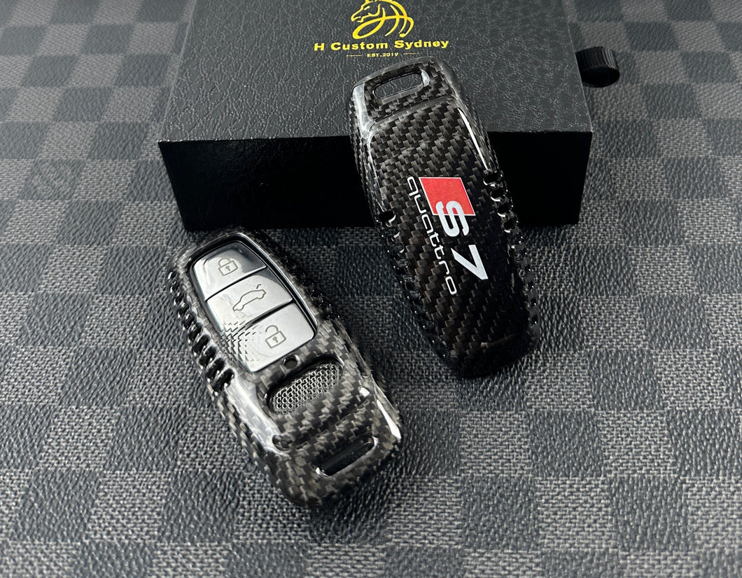 Luxury Genuine Carbon Fiber Key Cover Keyring Package for Audi S7 New C8 Models Custom Made Exclusive Gift